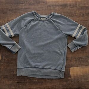 American Eagle Blue Crewneck Sweater